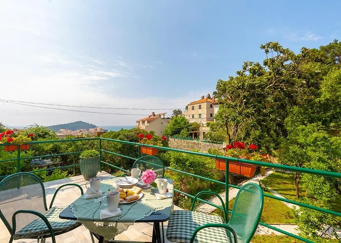 Apartment Villa Ahava