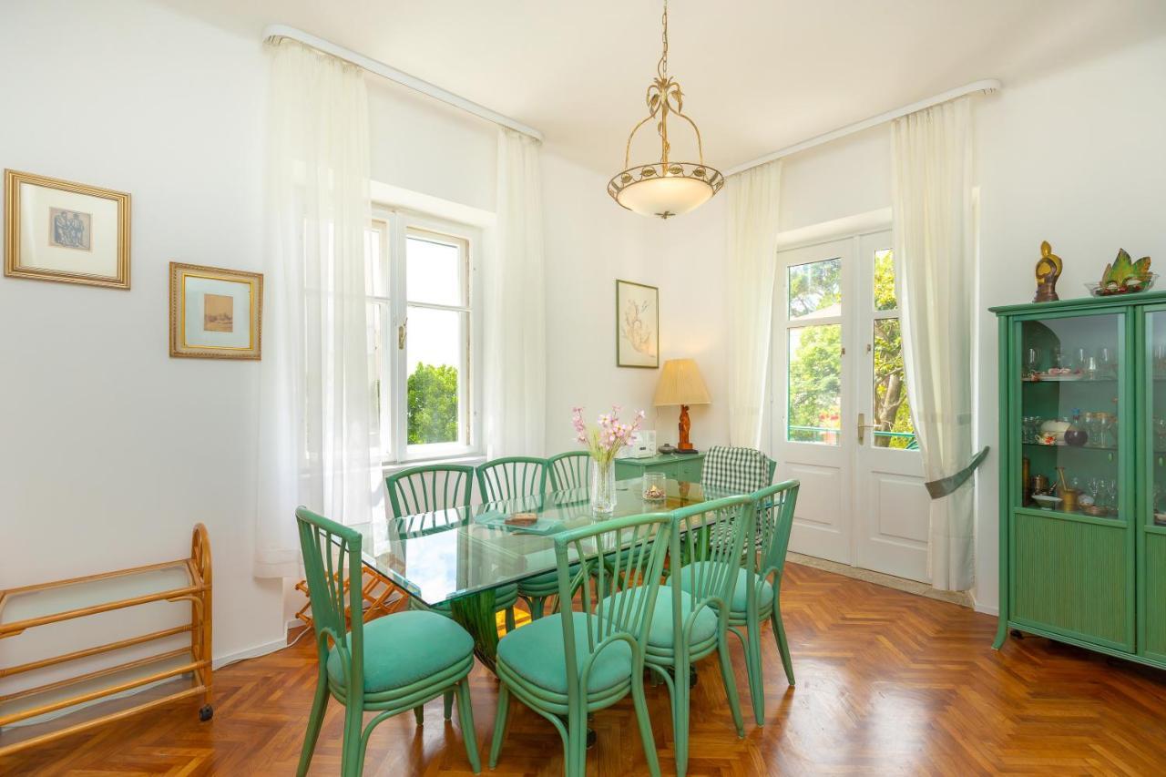 Ahava Apartment